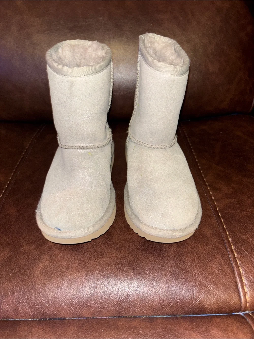 UGG Kids Classic Short Boots in Light Tan